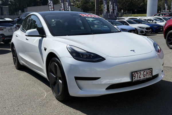 2022 Tesla Model 3  Rear-Wheel Drive Sedan Image 3