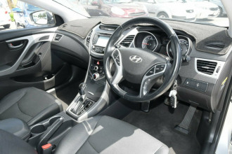 2015 Hyundai Elantra MD3 SE Sedan