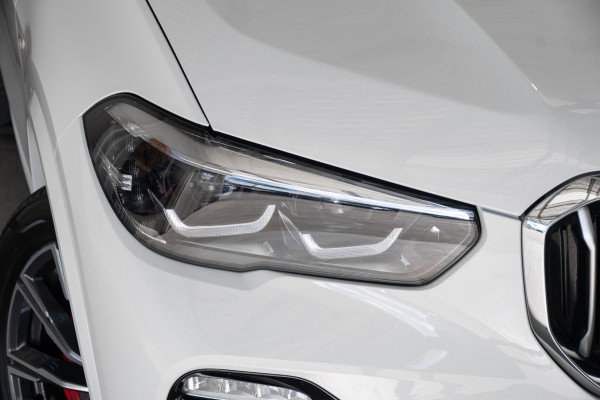2021 BMW X5 G05 xDrive40i M Sport SUV image 23