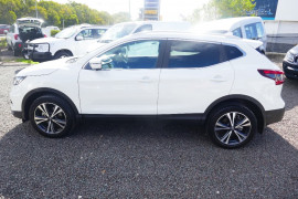 Nissan QASHQAI 2 J1