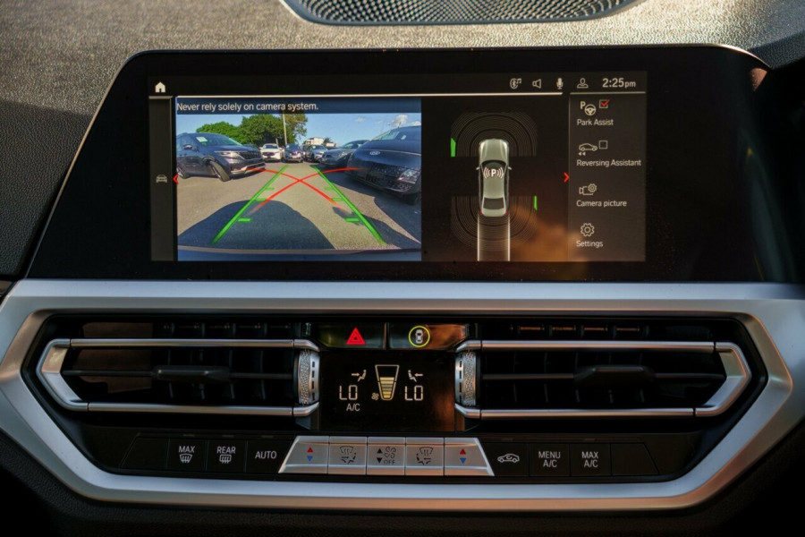 2022 BMW 3 Series G20 320i Luxury Line Sedan Image 13