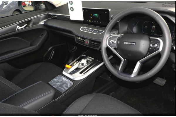 2025 GWM Haval Jolion A02 Premium Hybrid SUV Image 5