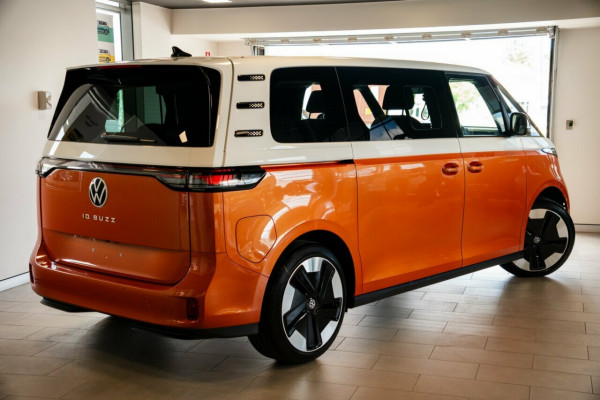 2025 Volkswagen ID. Buzz EB Pro BEV560 People Mover