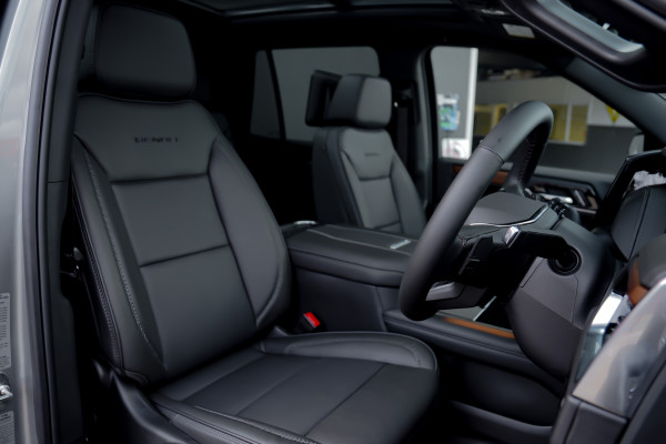 2025 GMC Yukon  Denali Wagon Image 21
