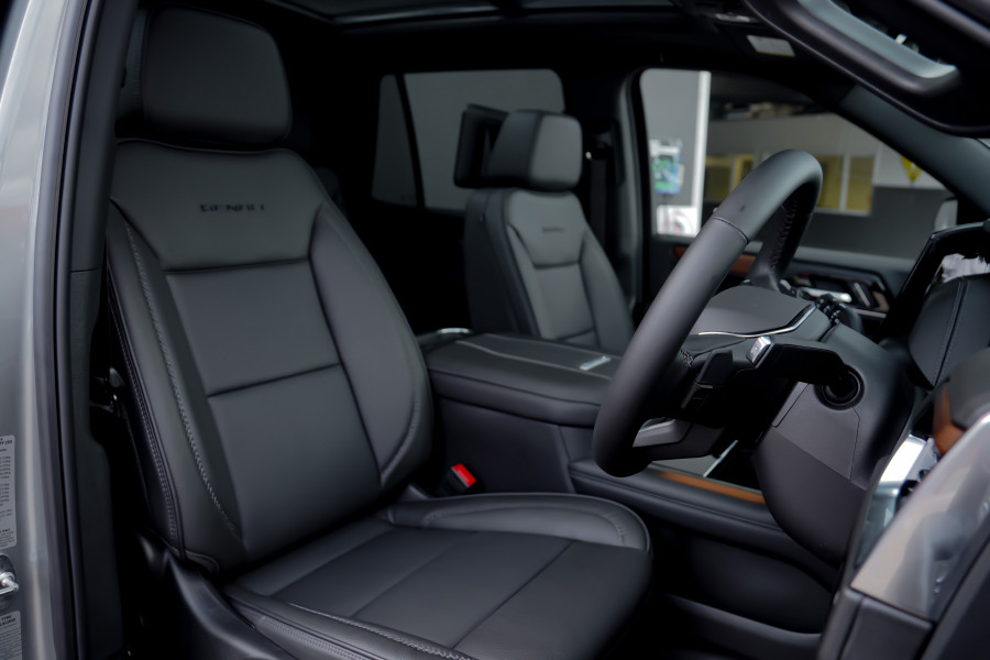 2025 GMC Yukon  Denali Wagon Image 21