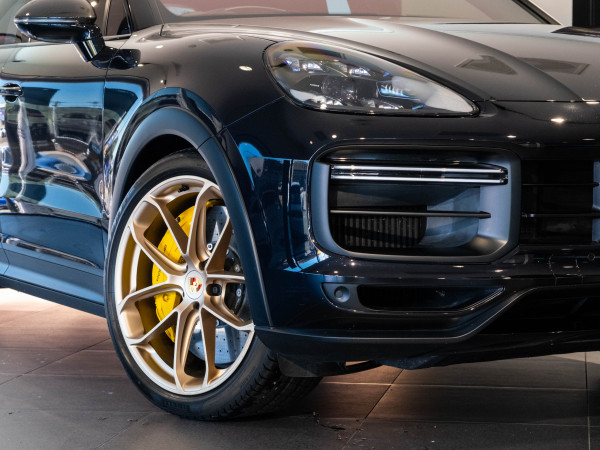 2022 Porsche Cayenne Turbo GT Coupe image 7