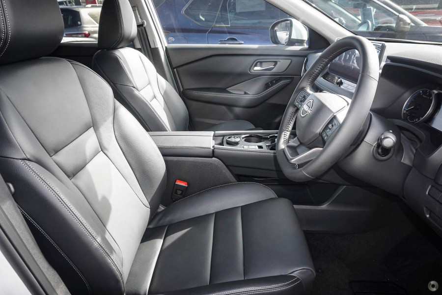 2026 Nissan X-Trail T33 ST-L e-POWER SUV Image 5