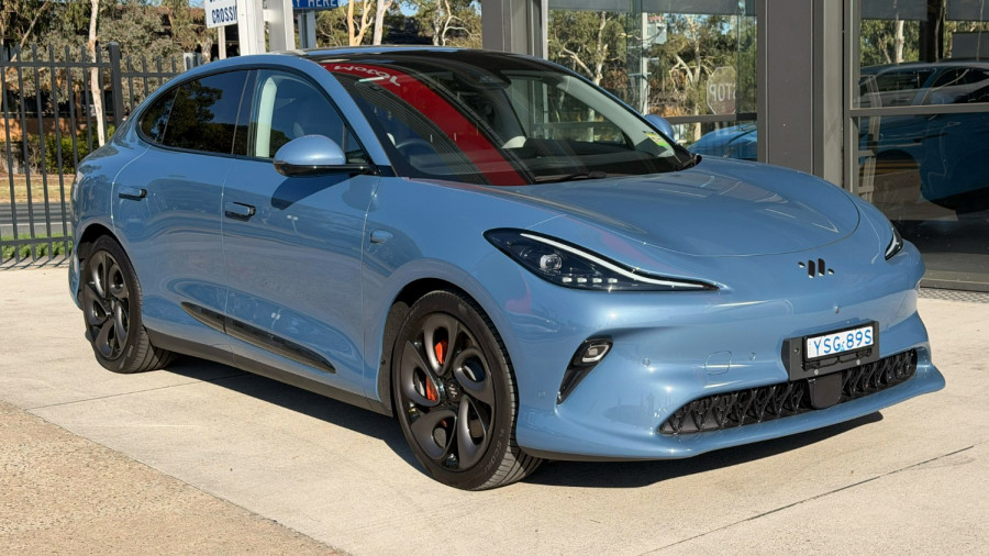 2025 MG IM6 S12L Performance SUV Image 5