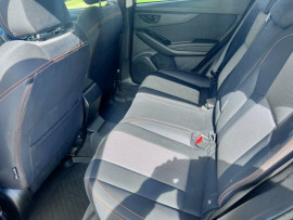 2017 Subaru XV G4-X 2.0i SUV image 13