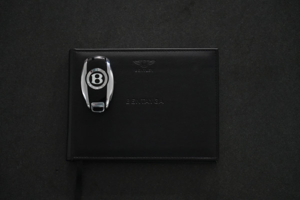 2020 Bentley Bentayga V8 SUV Image 51