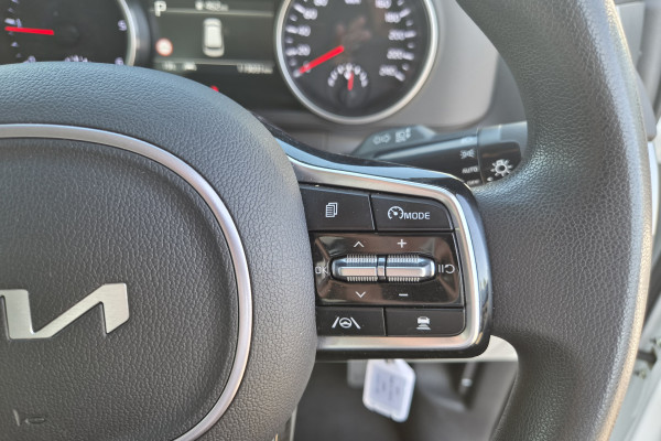 2023 Kia Carnival KA4 S People Mover Image 21