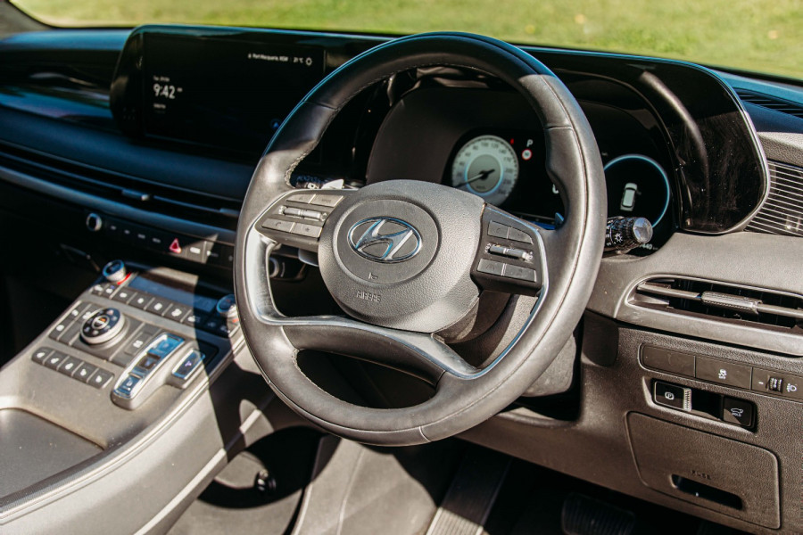 2022 Hyundai Palisade LX2.V2 Highlander SUV Image 35