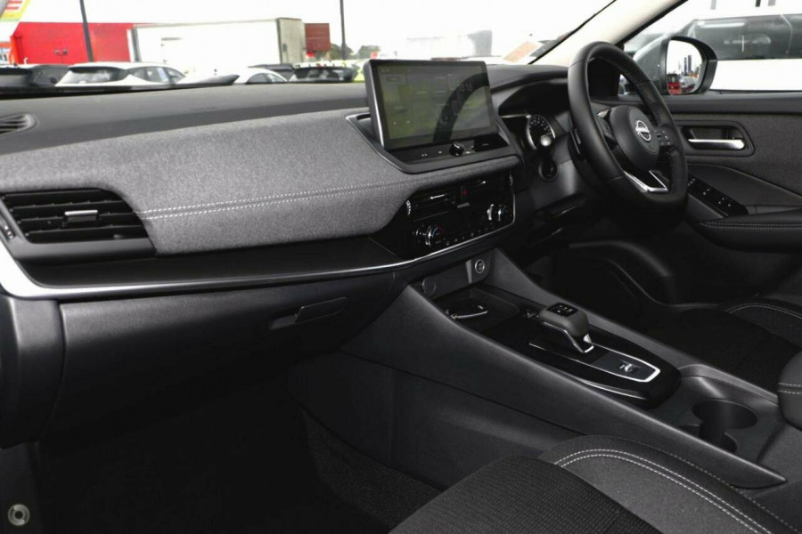 2024 MY25 Nissan QASHQAI J12 ST SUV Image 7