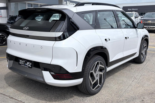 2026 Hyundai ELEXIO OE1.V1 Elite SUV Image 5