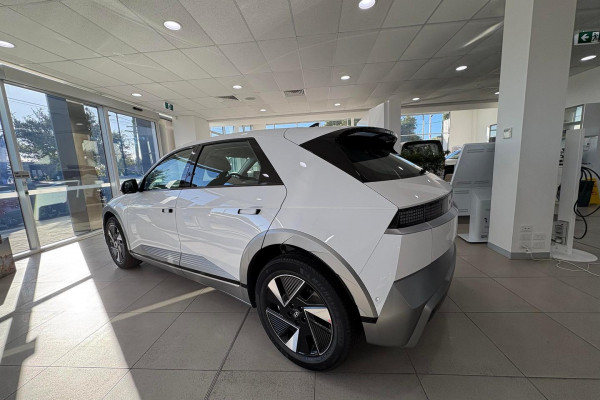 2026 Hyundai IONIQ 5 NE.V6  SUV Image 5
