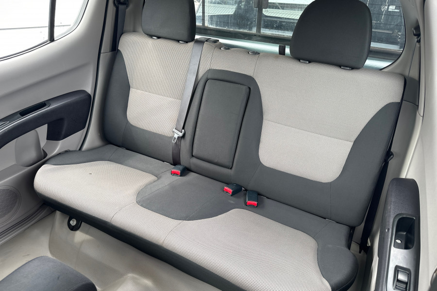 2014 MY15 Mitsubishi Triton MN GLX Ute Image 16