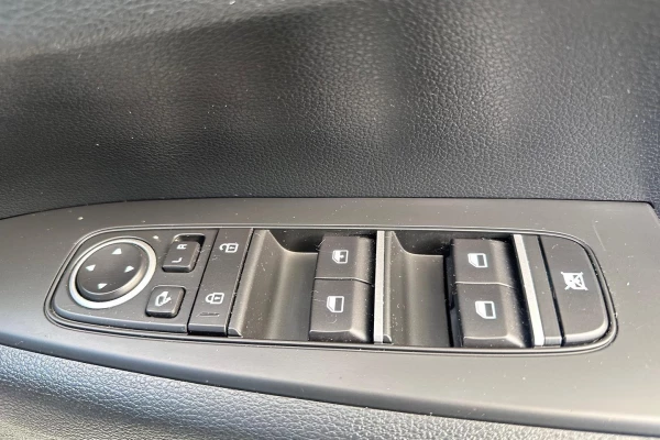 2024 Kia Cerato BD S Hatch Image 13