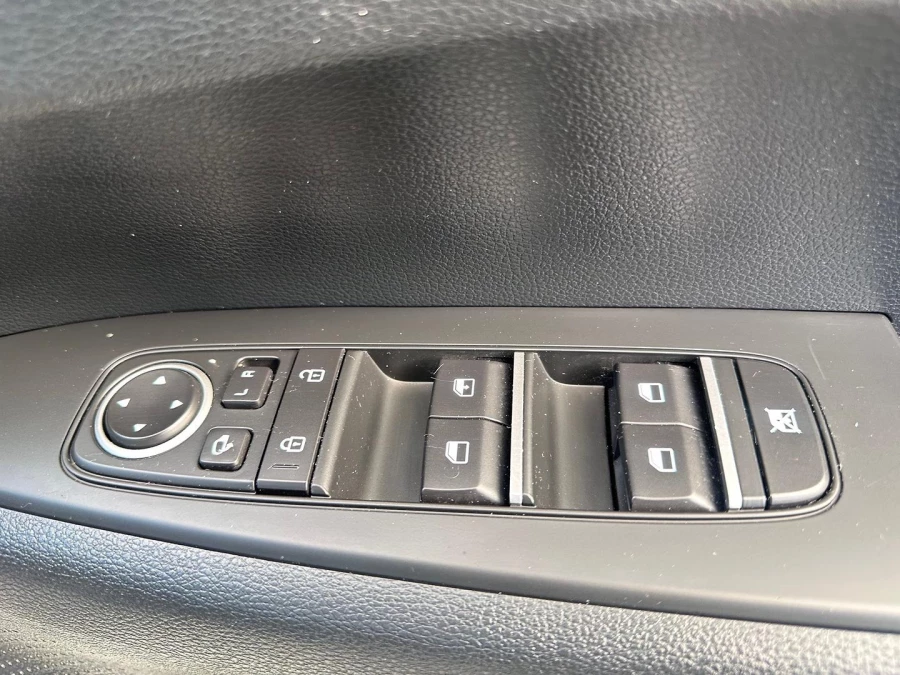 2024 Kia Cerato BD S Hatch Image 13