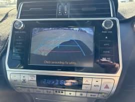 2018 Toyota LandCruiser Prado GDJ150R GXL SUV image 18