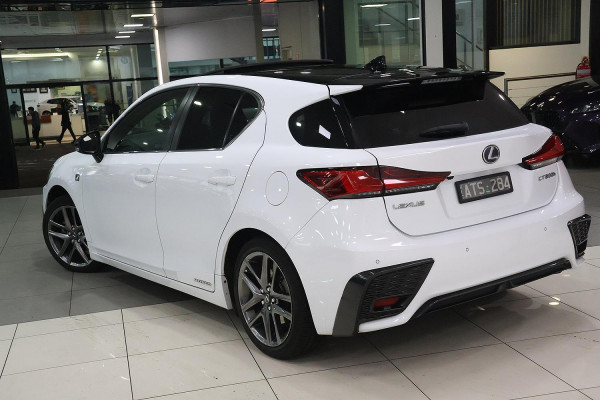 2018 Lexus CT ZWA10R CT200h F Sport Hatch image 2