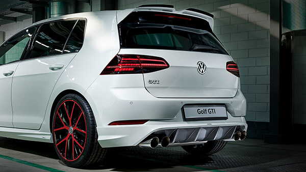 Oettinger Rear Skirt with Diffuser