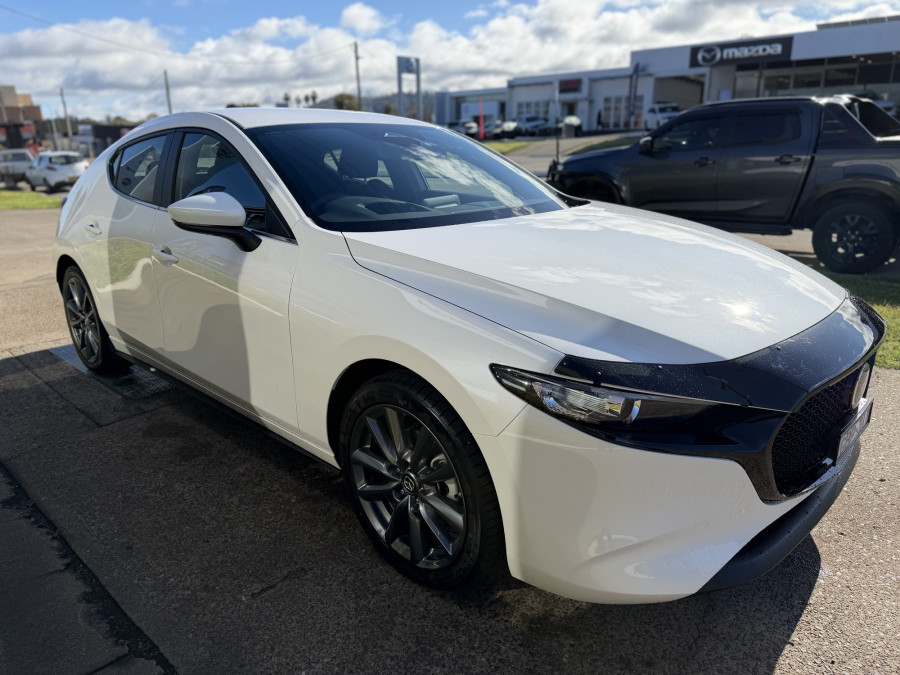 2026 MY25 Mazda 3 BP Series G20 Evolve Hatch Image 7
