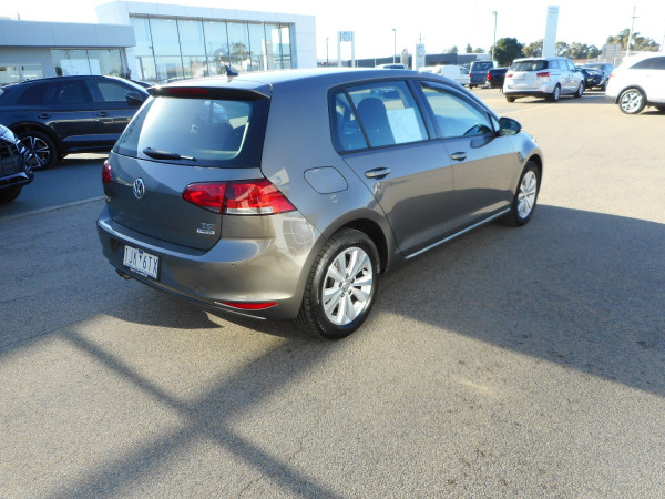 2017 Volkswagen Golf Hatchback