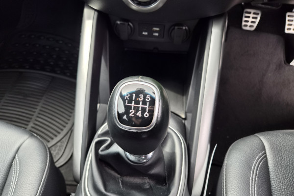 2016 Hyundai Veloster FS4 Series II + Hatch Image 11