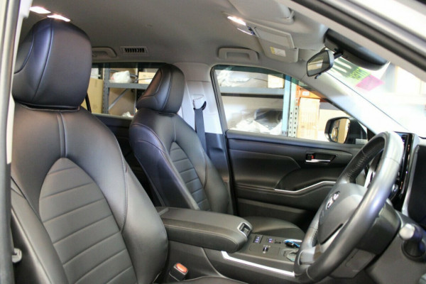 2022 Toyota Kluger AXUH78R GXL SUV Image 23