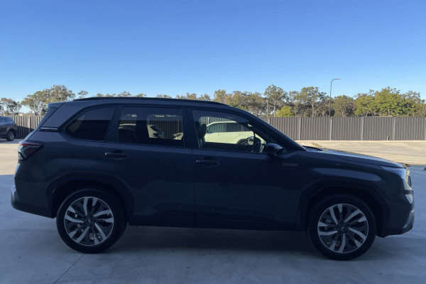 2026 Subaru Forester S6 Hybrid Touring SUV Image 2