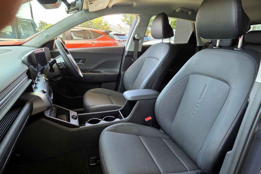 2025 Hyundai KONA SX2.V2 Hybrid Premium SUV Image 9