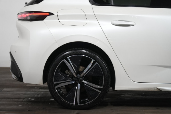 2022 Peugeot 308 GT Hatch Image 6