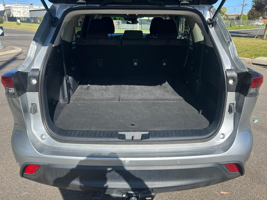 2023 Toyota Kluger TXUA75R (Petrol AWD) GX SUV Image 28