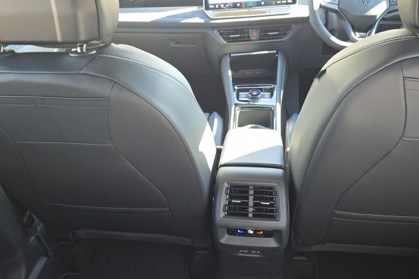 2026 Volkswagen Tiguan CT 195TSI R-Line SUV Image 13