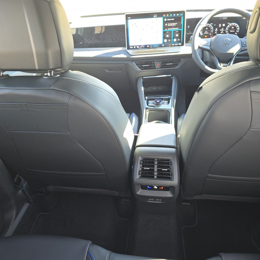 2026 Volkswagen Tiguan CT 195TSI R-Line SUV Image 13