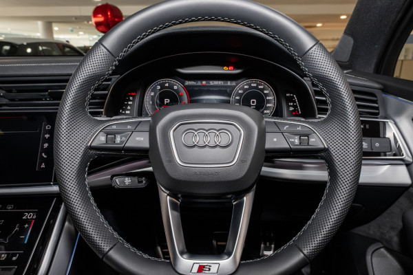 2025 MY26 Audi Q7 4M TFSI 250kW S line SUV image 7