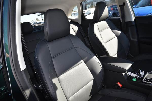 2025 MG ZS ZS32 Essence Turbo SUV Image 5