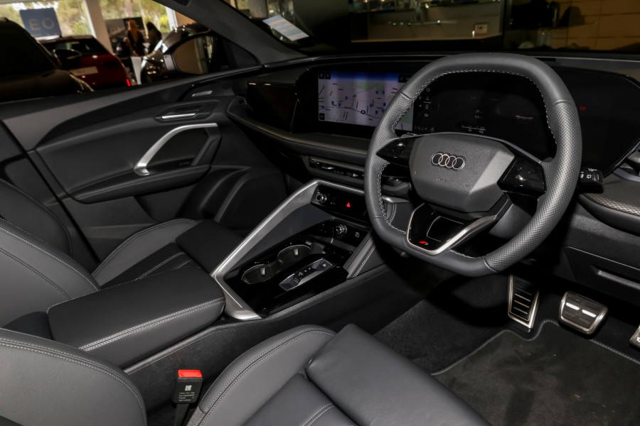 2026 MY25 Audi Q5 GU e-hybrid 270kW SUV