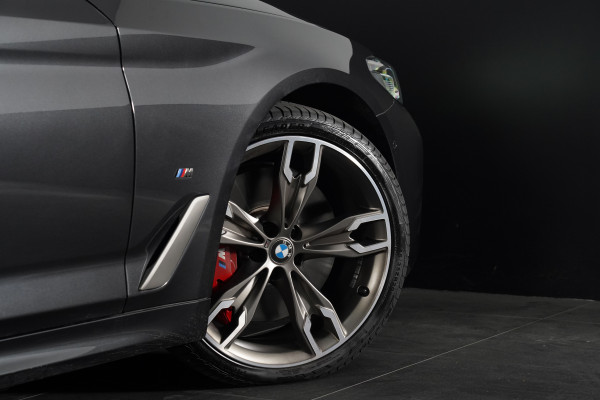 2022 BMW V8TT M550i Xdrive Pure Lci Sedan Image 20