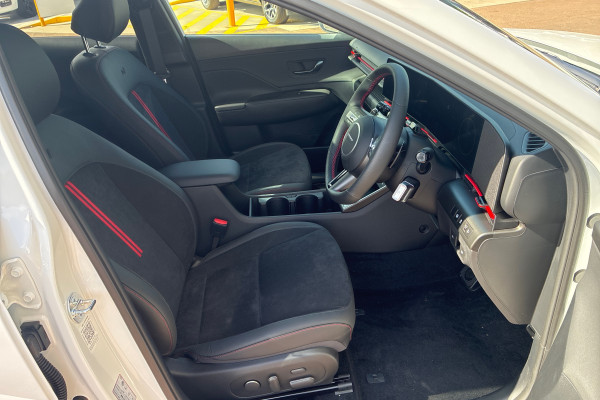2026 Hyundai KONA SX2.V3 Hybrid Premium N Line SUV Image 8