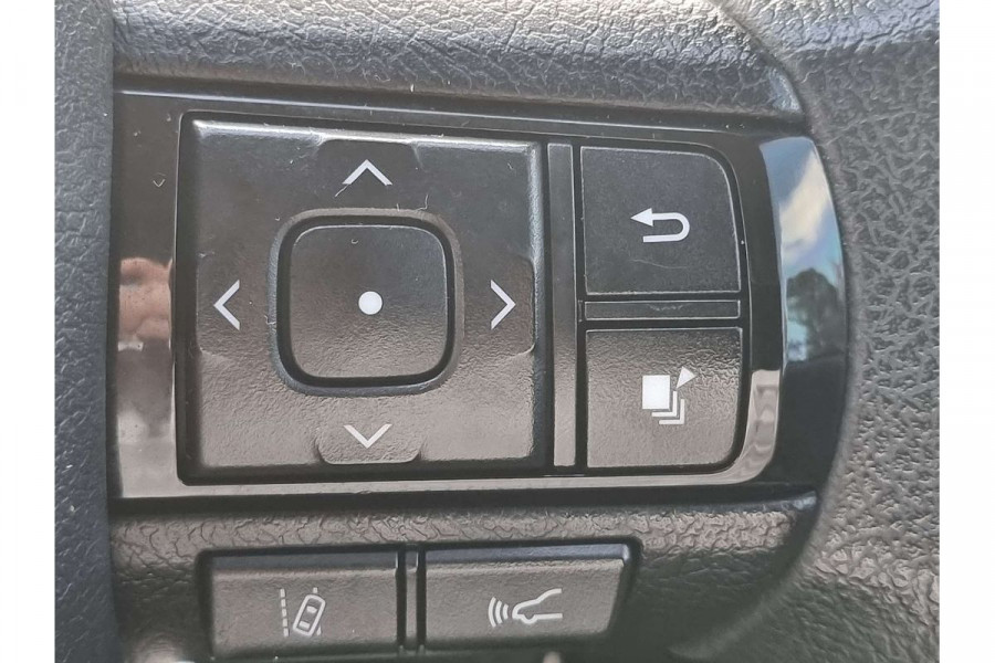 2019 Toyota HiLux TGN121R Workmate Cab Chassis Image 14