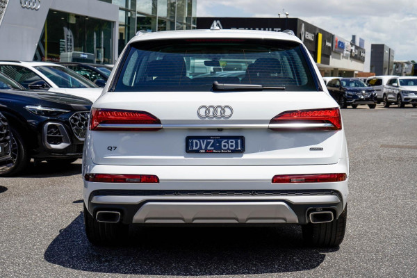 2025 Audi Q7 4M 45 TDI SUV image 3