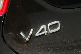 2017 Volvo V40 M Series MY17 T4 Adap Geartronic Inscription Hatchback