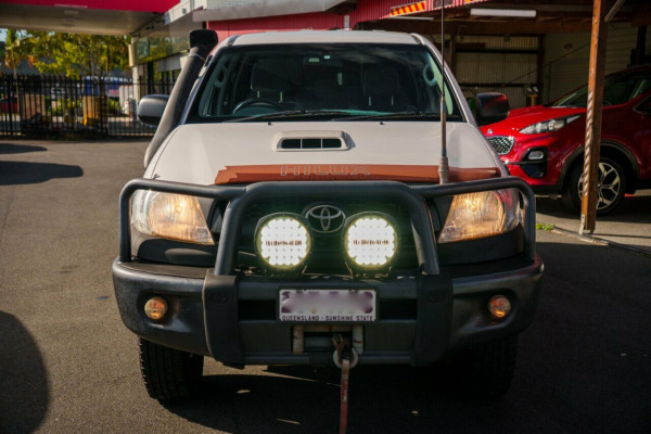 2010 Toyota HiLux KUN26R MY10 SR Ute Image 5