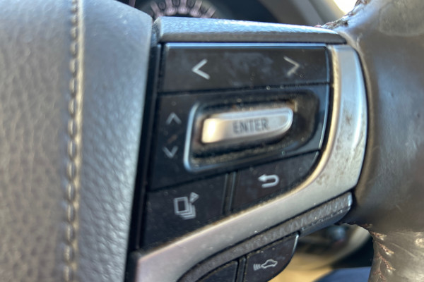 2016 Toyota LandCruiser VDJ200R Sahara SUV Image 41