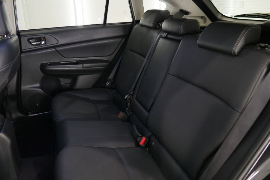2014 Subaru XV G4-X 2.0i-S Suv Image 16