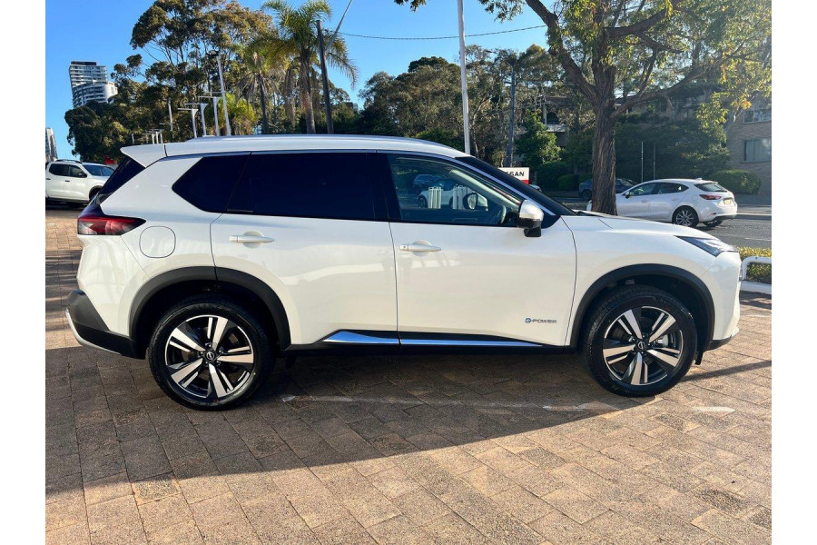 2025 Nissan QASHQAI J12 Ti-L e-POWER SUV Image 8
