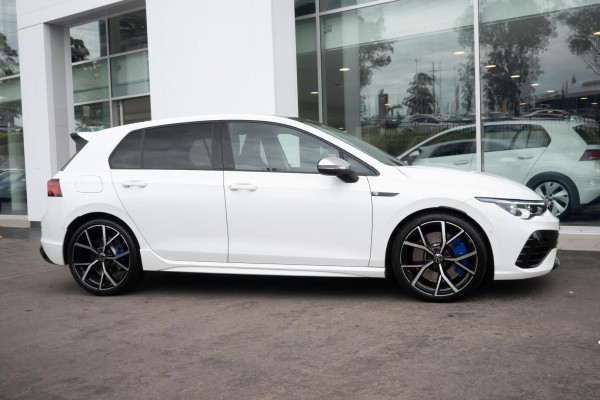 2023 Volkswagen Golf 8 R Hatch Image 3