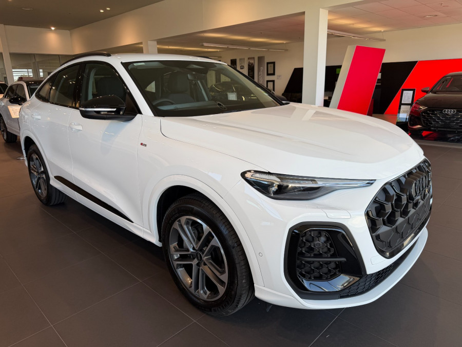 2025 Audi Q5 FY TFSI Sport SUV Image 1