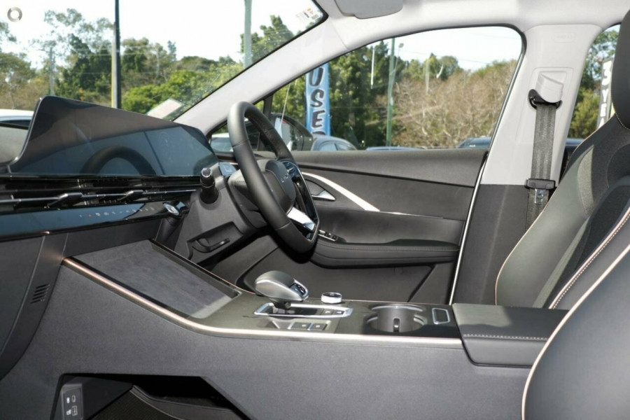 2024 Chery Omoda 5 T19C FX SUV Image 8